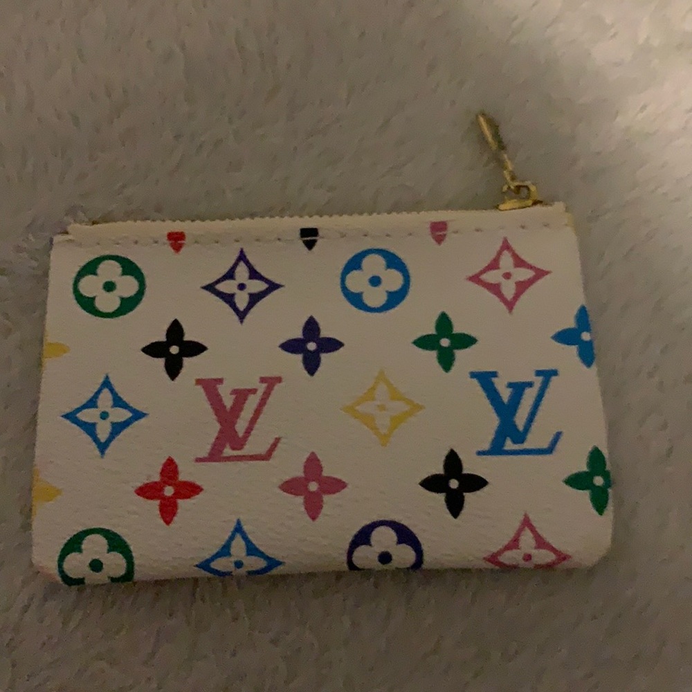 Free w/ purchase Card Holder!